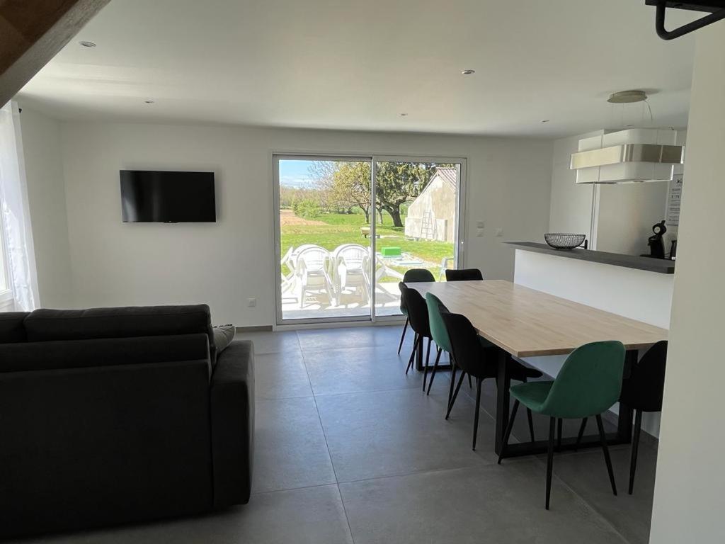 Aux Champs Pressinois Appartement *